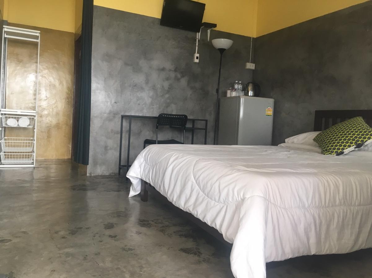 North Hotel Nakhon Nayok Eksteriør billede